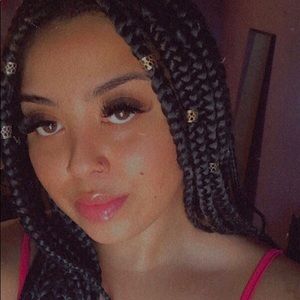 Meet your Posher, Jasmine